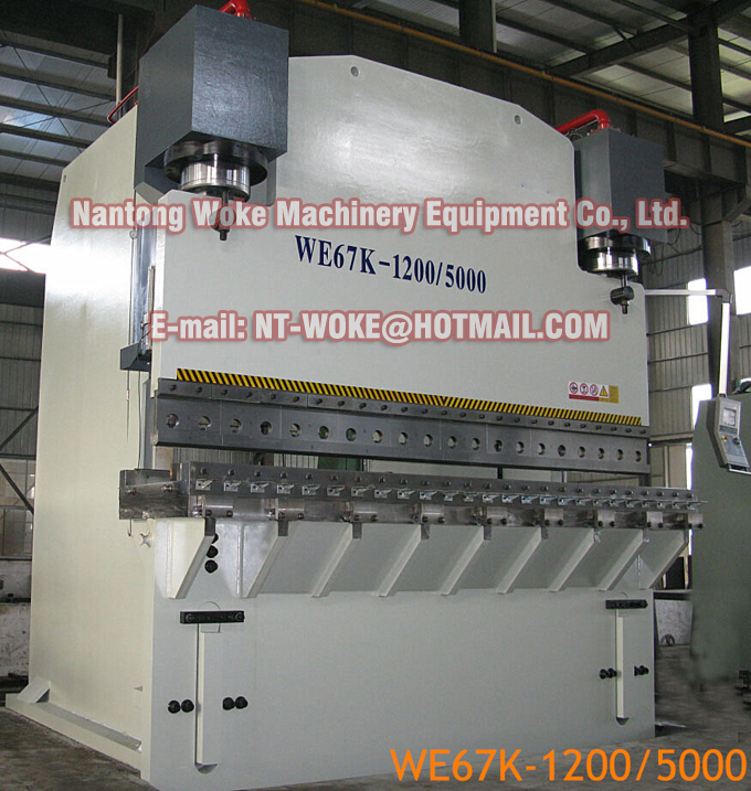 WE67K-1200T-3000T CNC Hydraulic Press Brake
